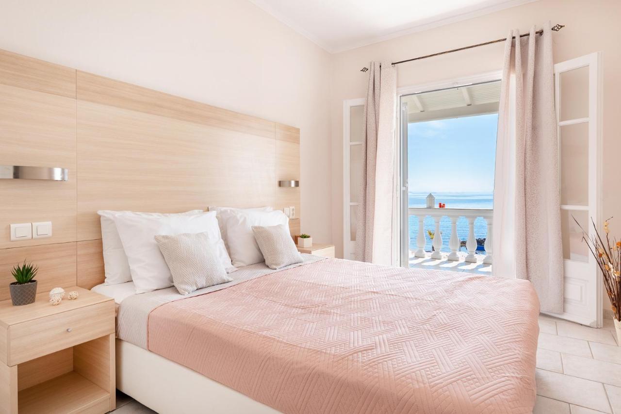 Albatross Apartments By Konnect, Ipsos Corfu Ypsos Exterior foto
